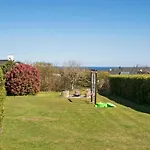 Three-bedroom In Glesborg