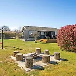 Three-bedroom In * Glesborg