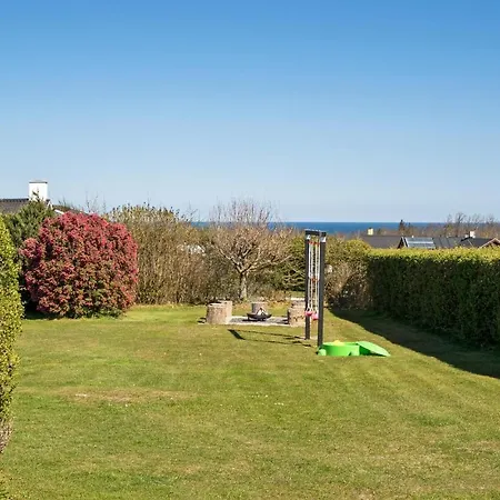 Three-bedroom In Glesborg