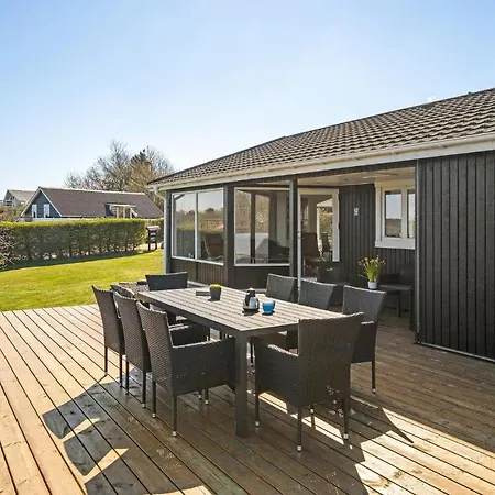 Three-bedroom In *